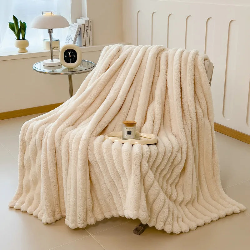 Luxurious Faux Rabbit Fur Blanket for Cozy Couch and Bed